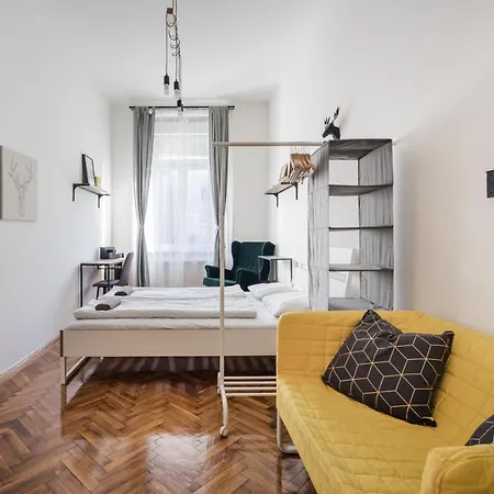 Downtown Ferenc 42